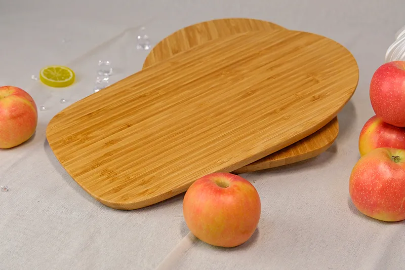 Set de tablas de cortar antideslizantes de bambú de forma irregular
