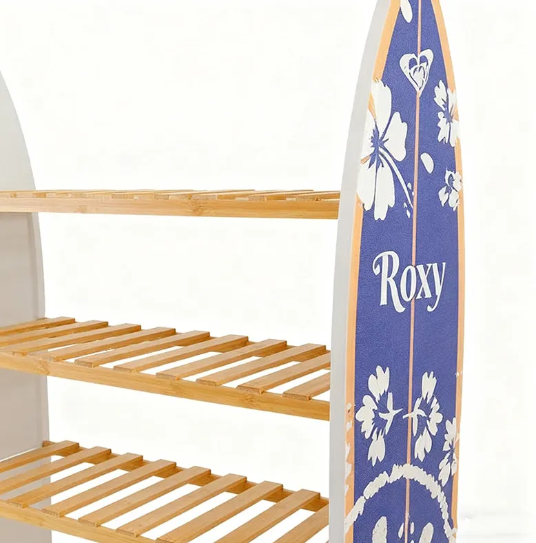 Étagère en bambou en forme de planche de surf